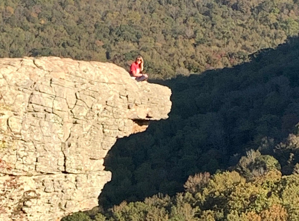hawksbill crag sit